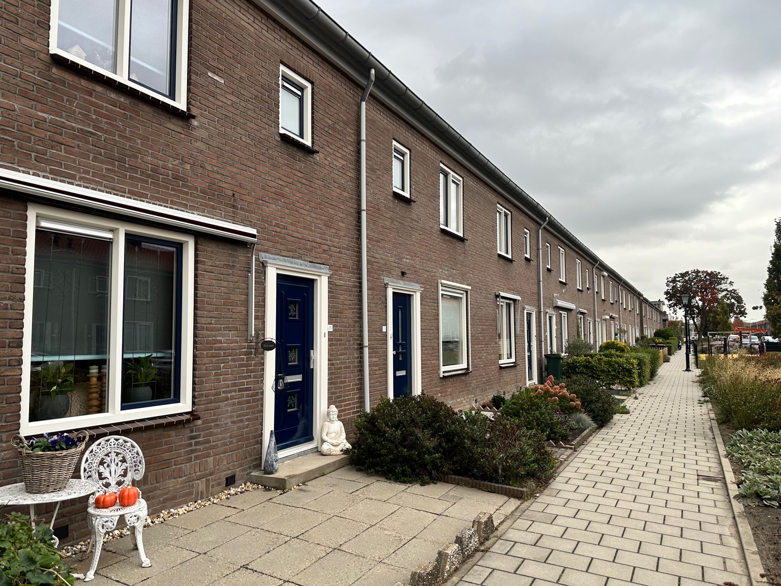 55 voordeuren en kozijnen Krimpen aan den IJssel – RAL 5011 en 9001, Veveo hoogglans